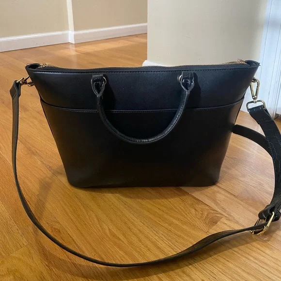 Black leather bag with top handle and removable crossbody strap/black with gold - Picture 1 of 7